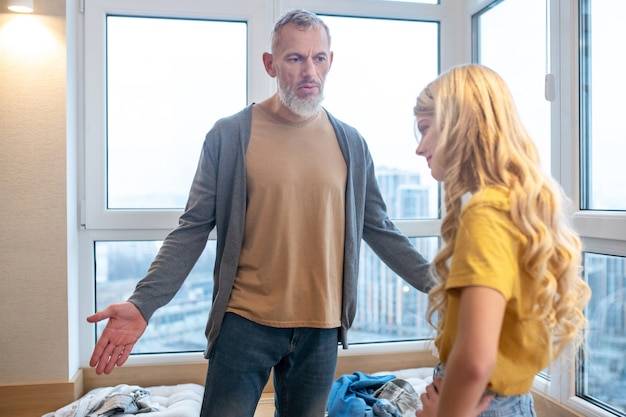 Jak poradzić sobie z nagłym rozstaniem i odnaleźć spokój?