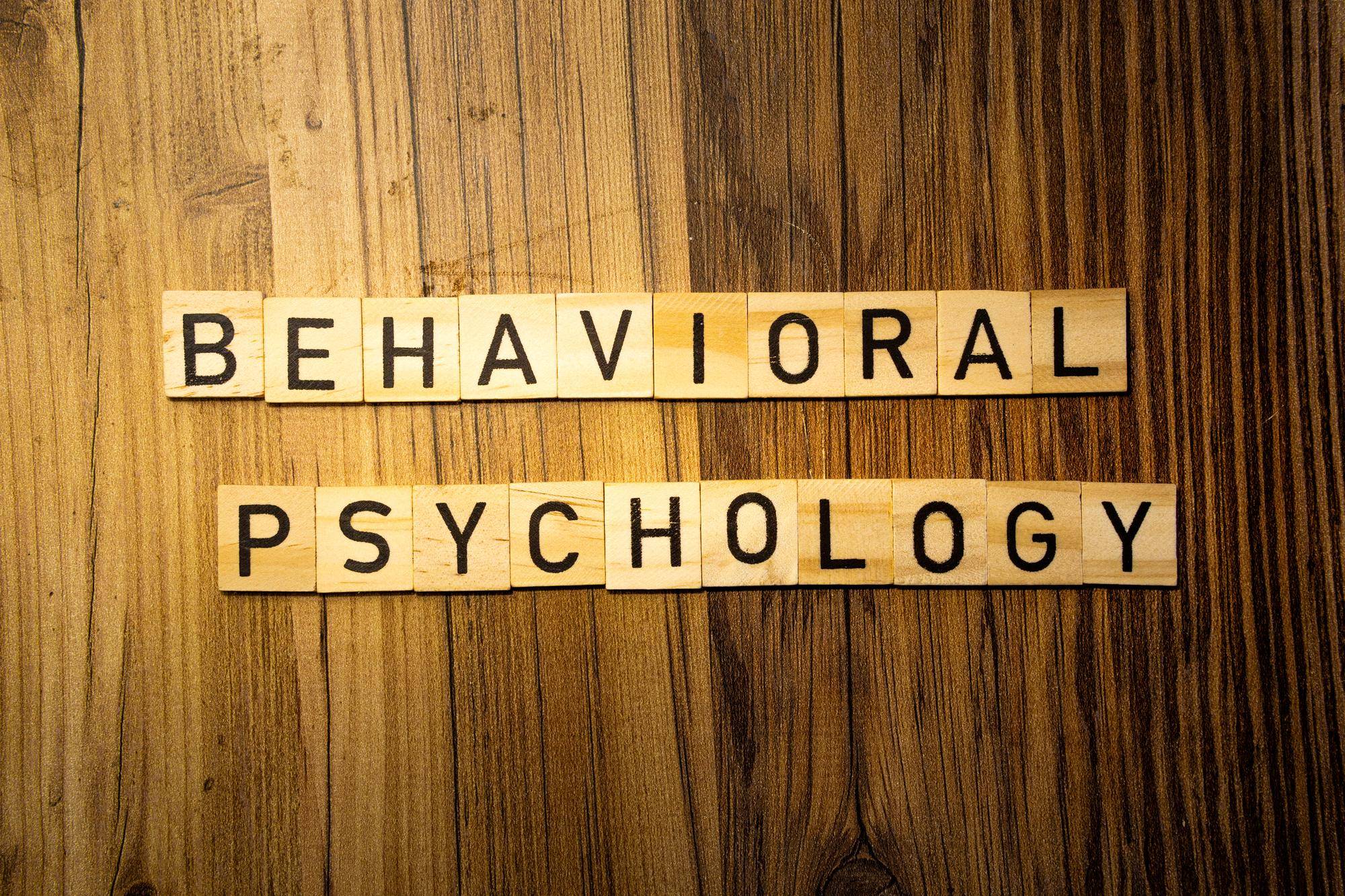 Czym zajmuje się psychologia osobowości i jak wpływa na nasze życie?